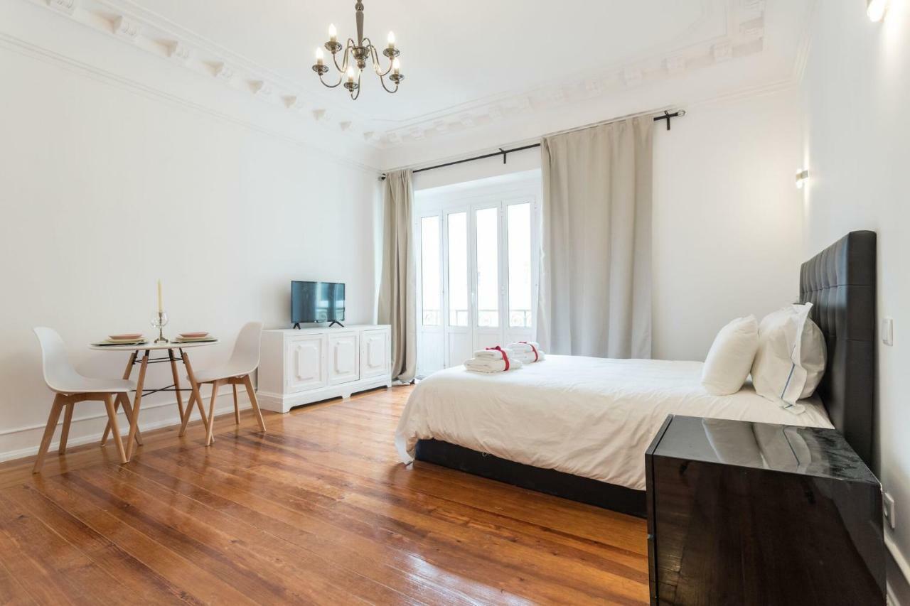 6 Clouds Apartment Lisbon Luaran gambar