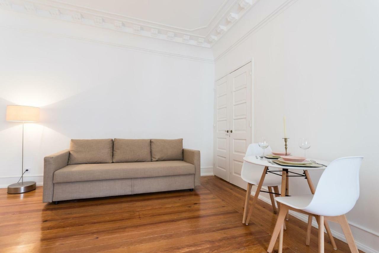 6 Clouds Apartment Lisbon Luaran gambar