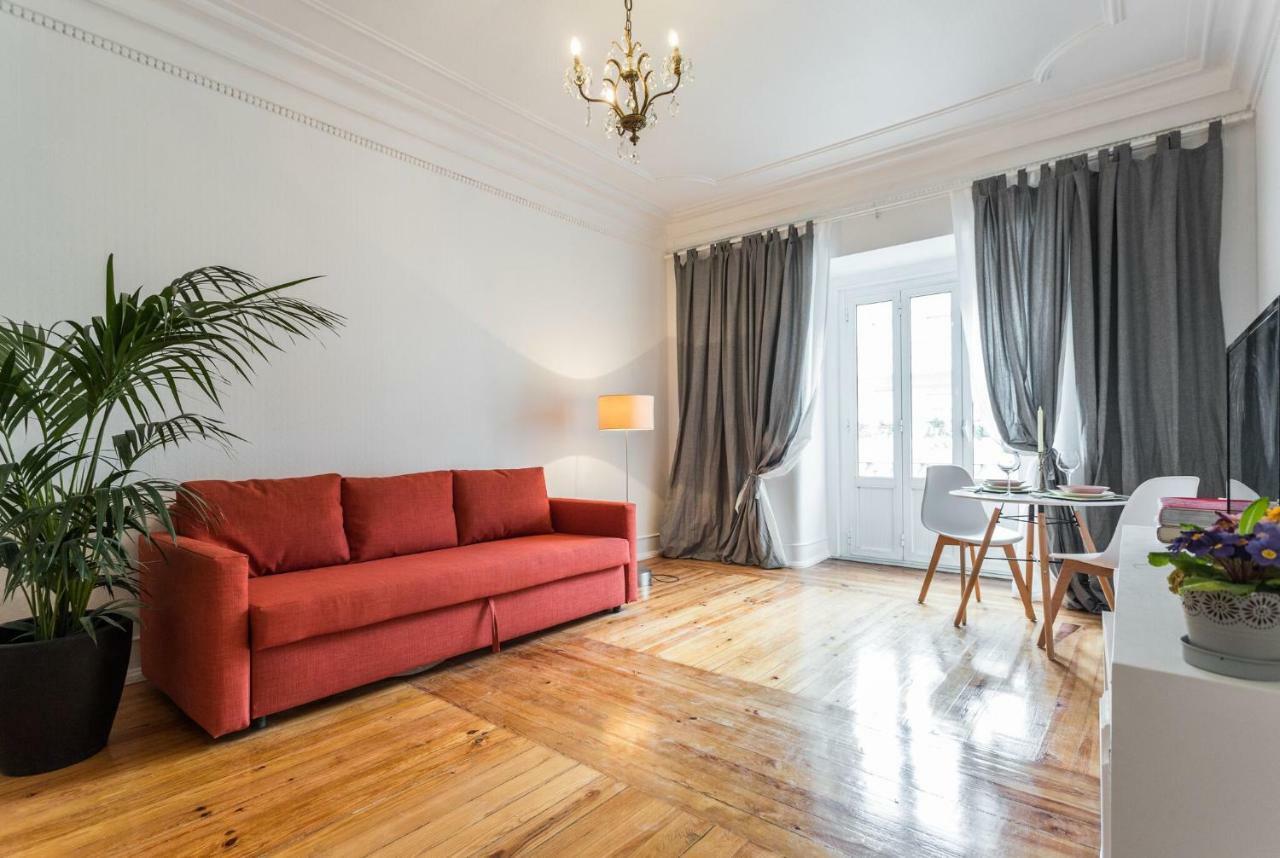 6 Clouds Apartment Lisbon Luaran gambar